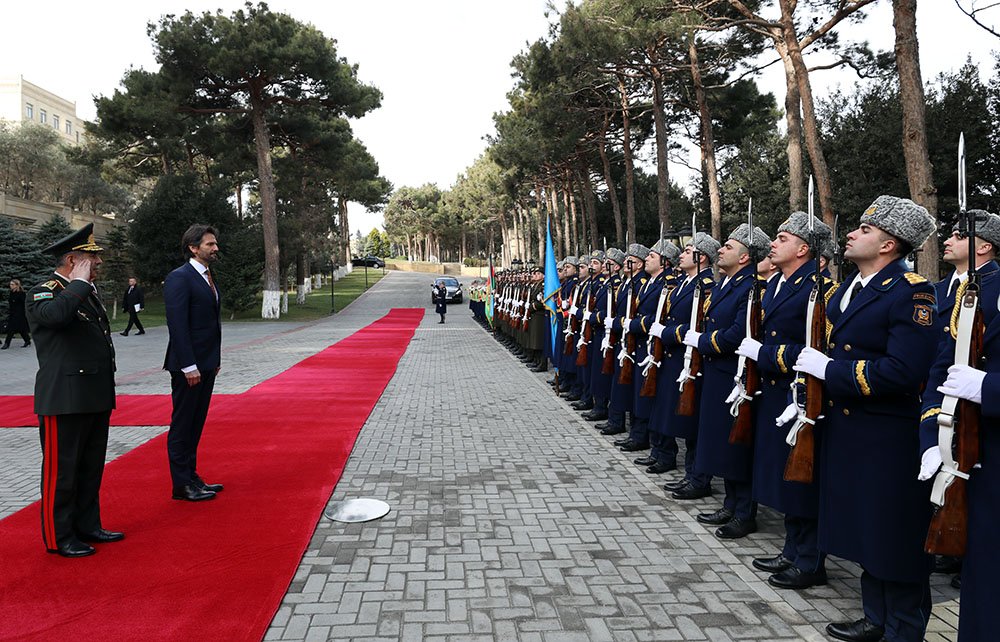 Azərbaycan və Slovakiya arasında hərbi sahədə müzakirələr aparılıb - FOTO/VİDEO - foto 5
