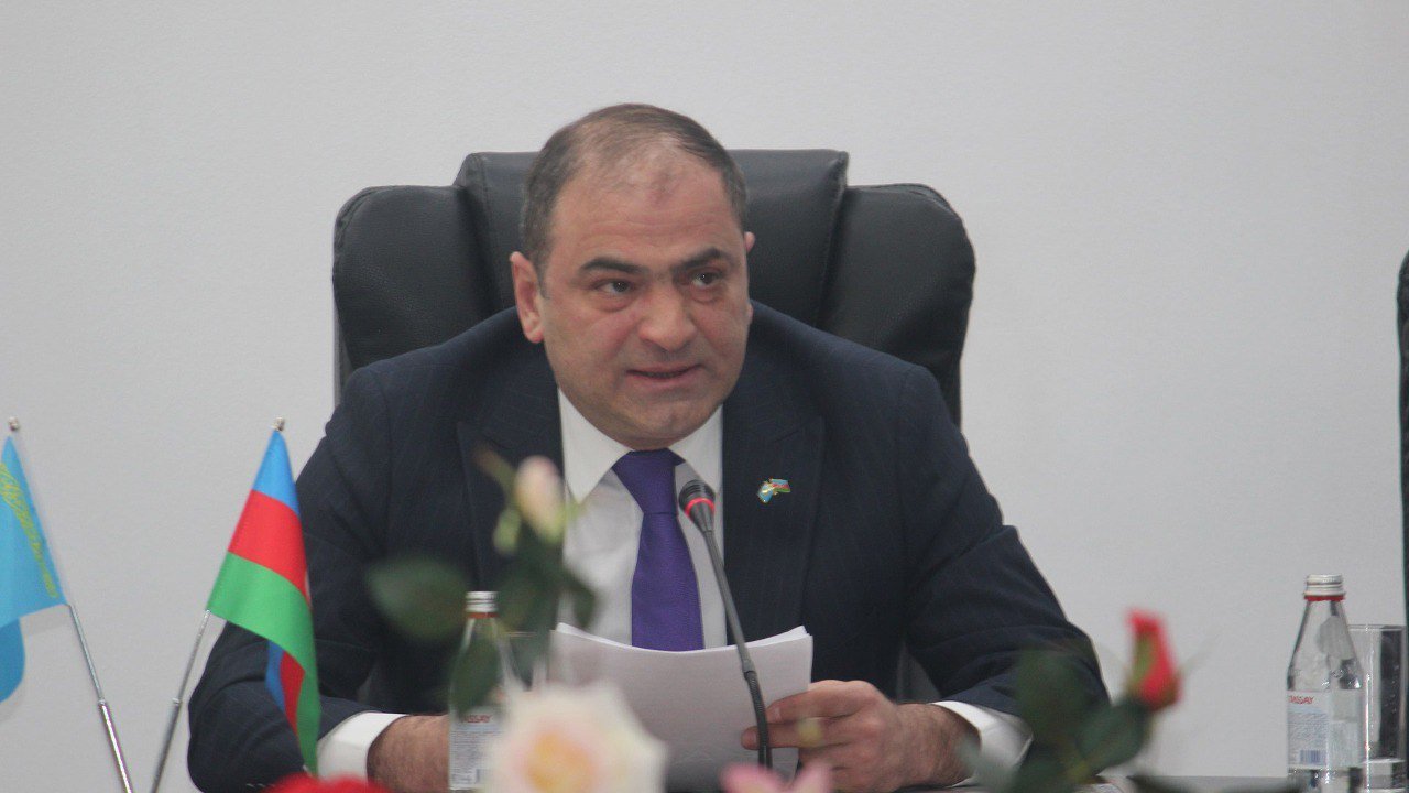 Qazaxıstanda "Heydər Əliyev və gənclər siyasəti" mövzusunda beynəlxalq konfrans keçirildi – FOTO  - foto 5
