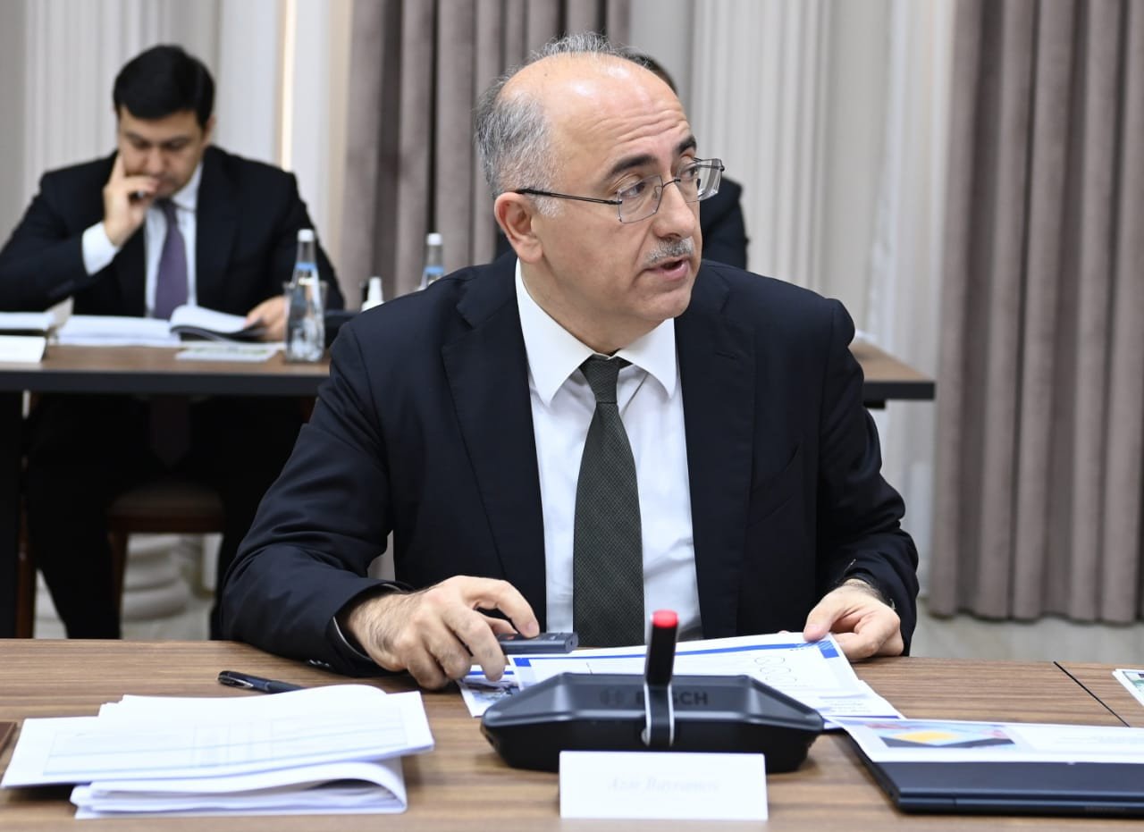 İqtisadi Şuranın cari ildə ilk iclası keçirildi - FOTO - foto 1