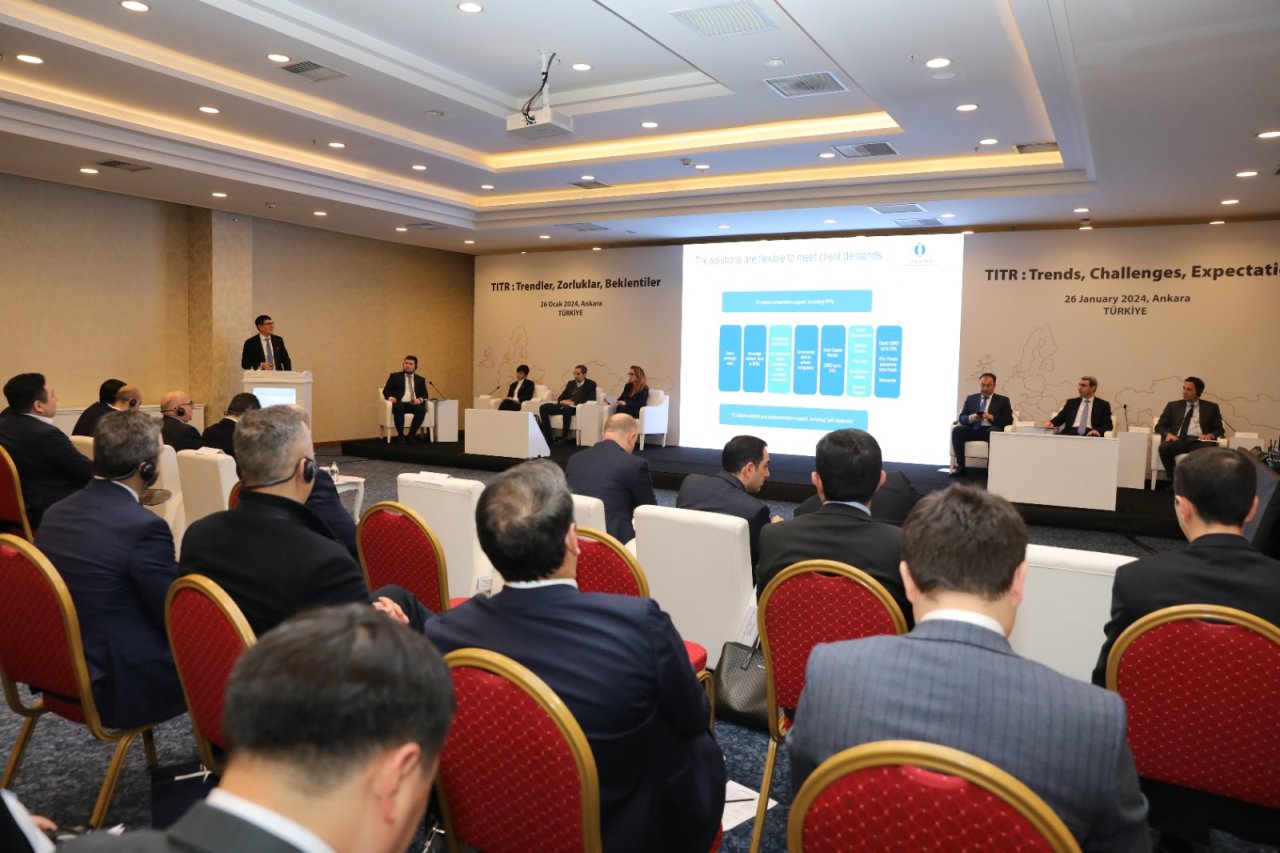 Orta Dəhlizin rəqəmsallaşdırılması üzrə müzakirələr aparılıb - FOTO - foto 3
