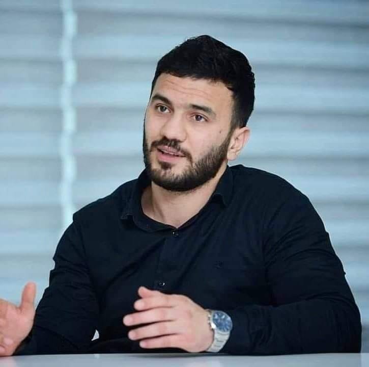 Prezidentin mükafatlandırdığı gənclərlə siz də tanış olun! – FOTO   - foto 1