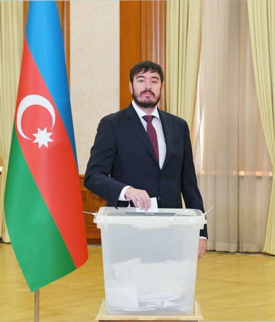 Prezident və ailəsi XANKƏNDİDƏ - FOTO/VİDEO - foto 12