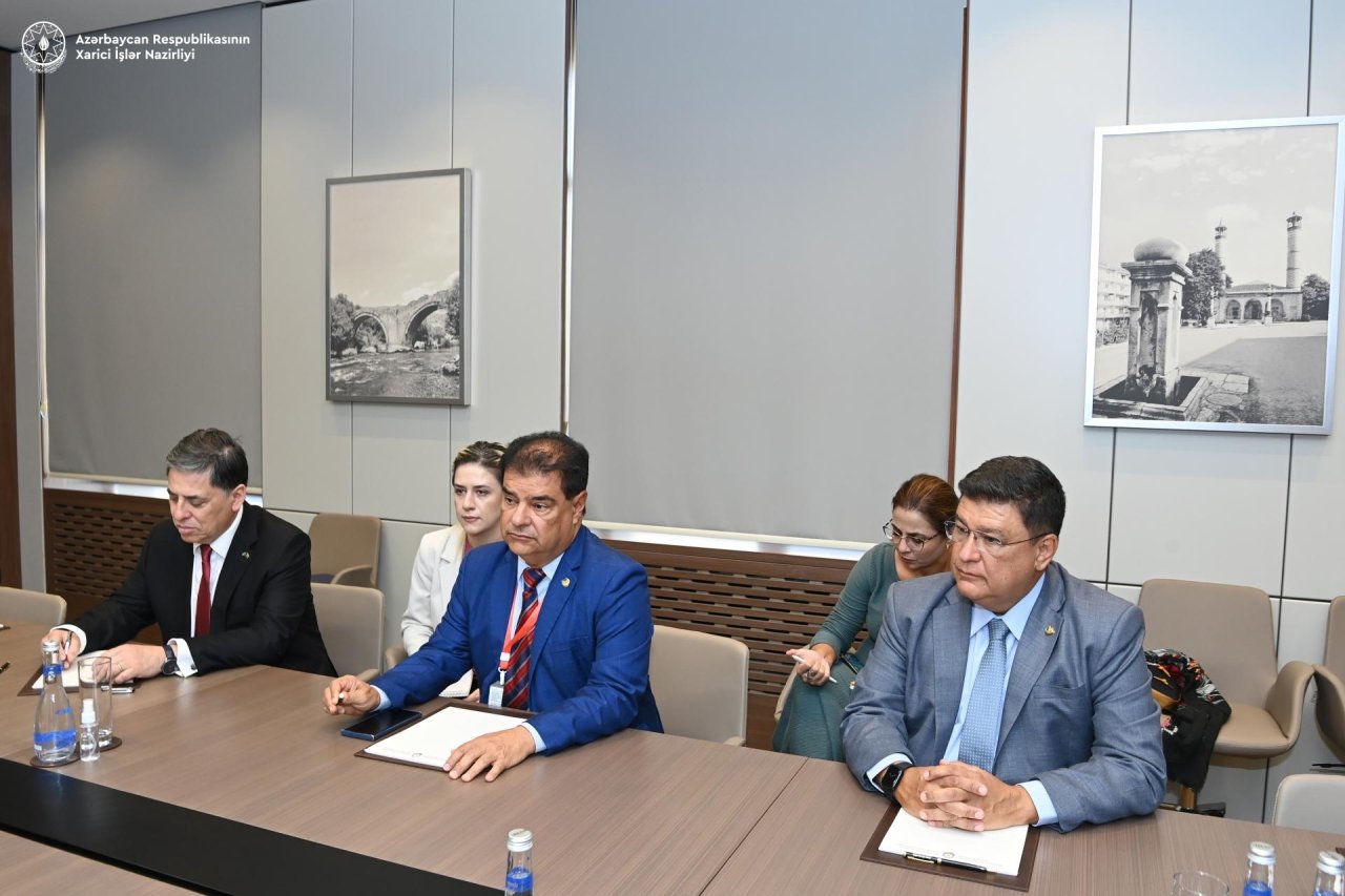Ceyhun Bayramov Braziliya Federal Senatının nümayəndə heyətini QƏBUL EDİB - FOTO - foto 2