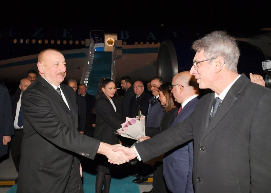 İlham Əliyev Türkiyəyə rəsmi səfərə getdi - FOTO-VİDEO - foto 1