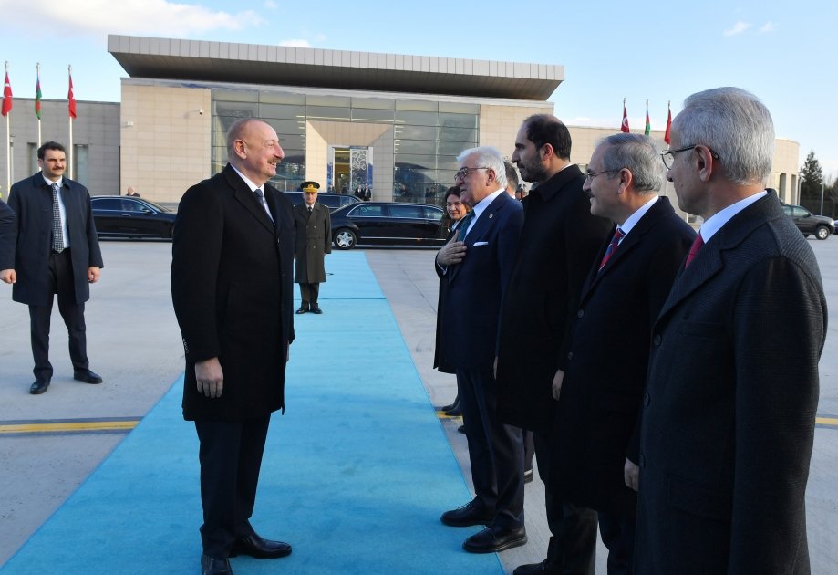 Prezident İlham Əliyevin Türkiyəyə rəsmi səfəri BAŞA ÇATIB - FOTO - foto 3