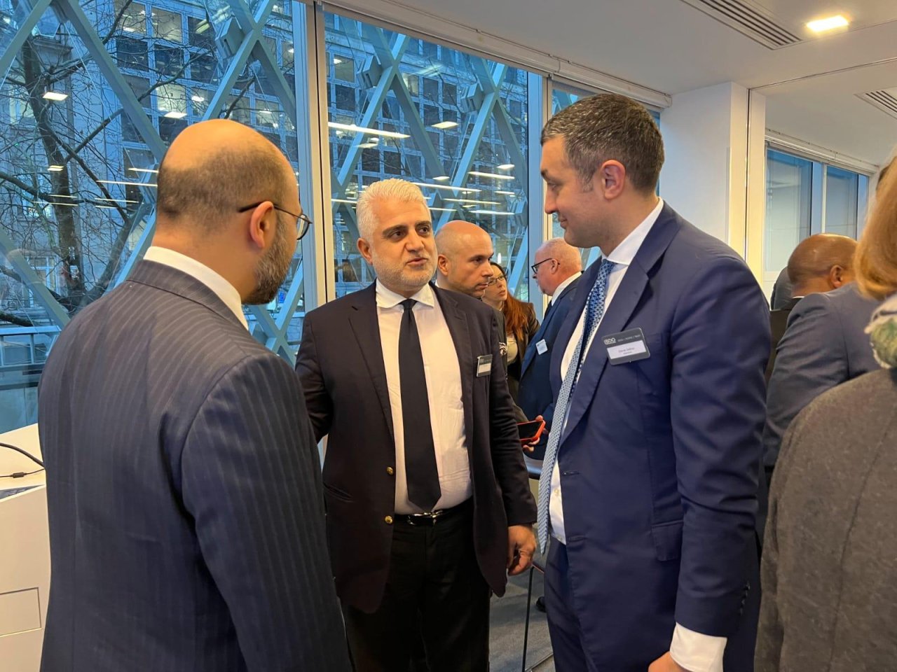 Britaniya-Azərbaycan Ticarət Palatasının COP29-a həsr olunmuş tədbiri keçirilib - FOTO - foto 2