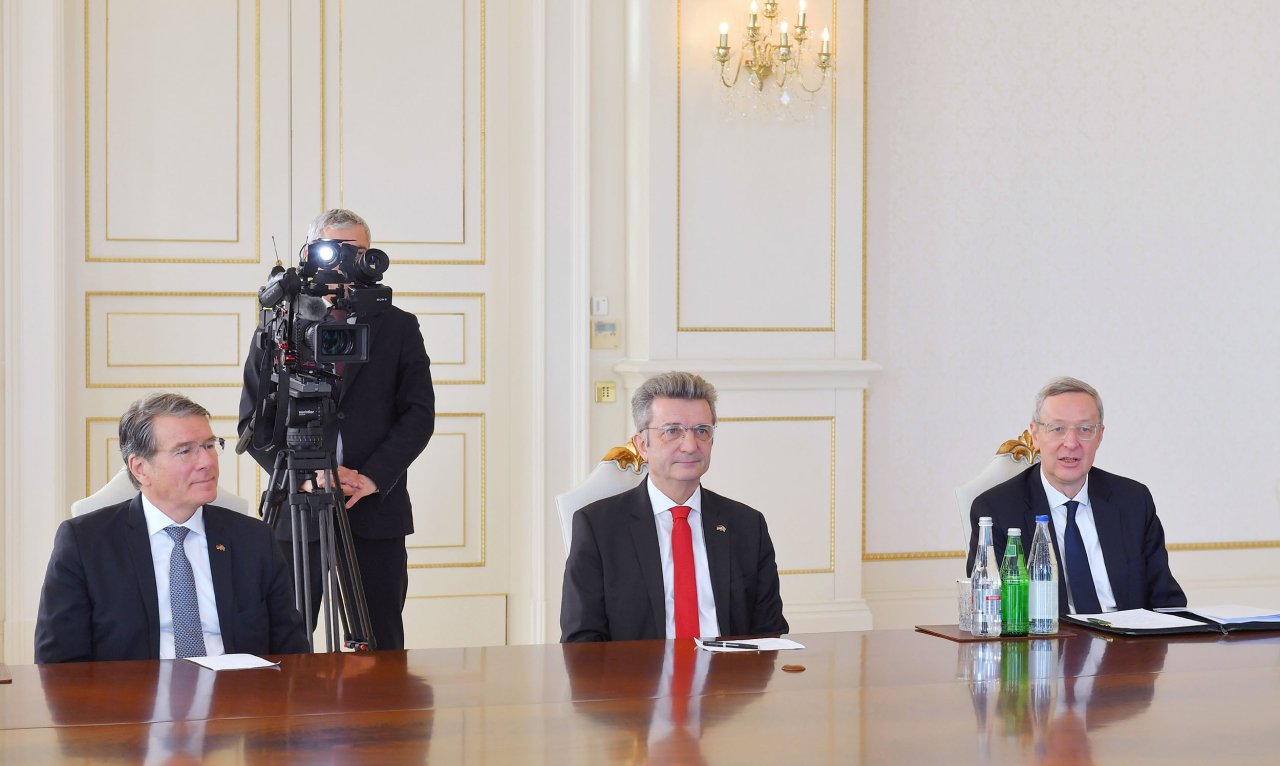 Prezident Alman İqtisadiyyatının Şərq Komitəsinin sədrini qəbul etdi – FOTO/VİDEO - foto 4