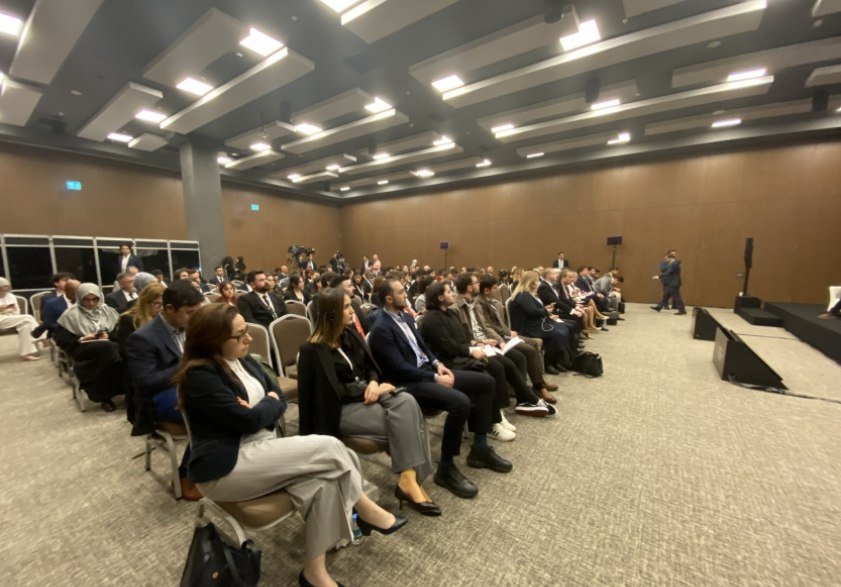 Diplomatiya Forumunda Avrasiya ölkələri arasında inkişaf perspektivləri müzakirə olunub - FOTO - foto 2