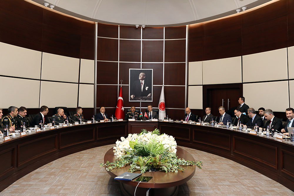 Zakir Həsənov Türkiyənin Müdafiə Sənayesi Komitəsinin sədri ilə görüşdü - FOTO - foto 1