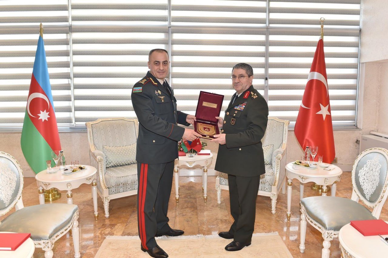Hikmət Mirzəyev İstanbulda Türkiyənin ordu generalı ilə görüşdü - FOTO - foto 2