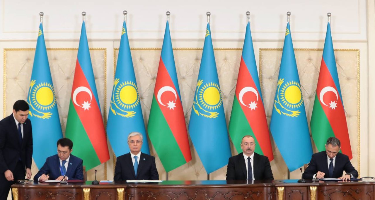 Azərbaycan-Qazaxıstan sənədlərinin imzalanması mərasimi KEÇİRİLDİ - FOTO - foto 8