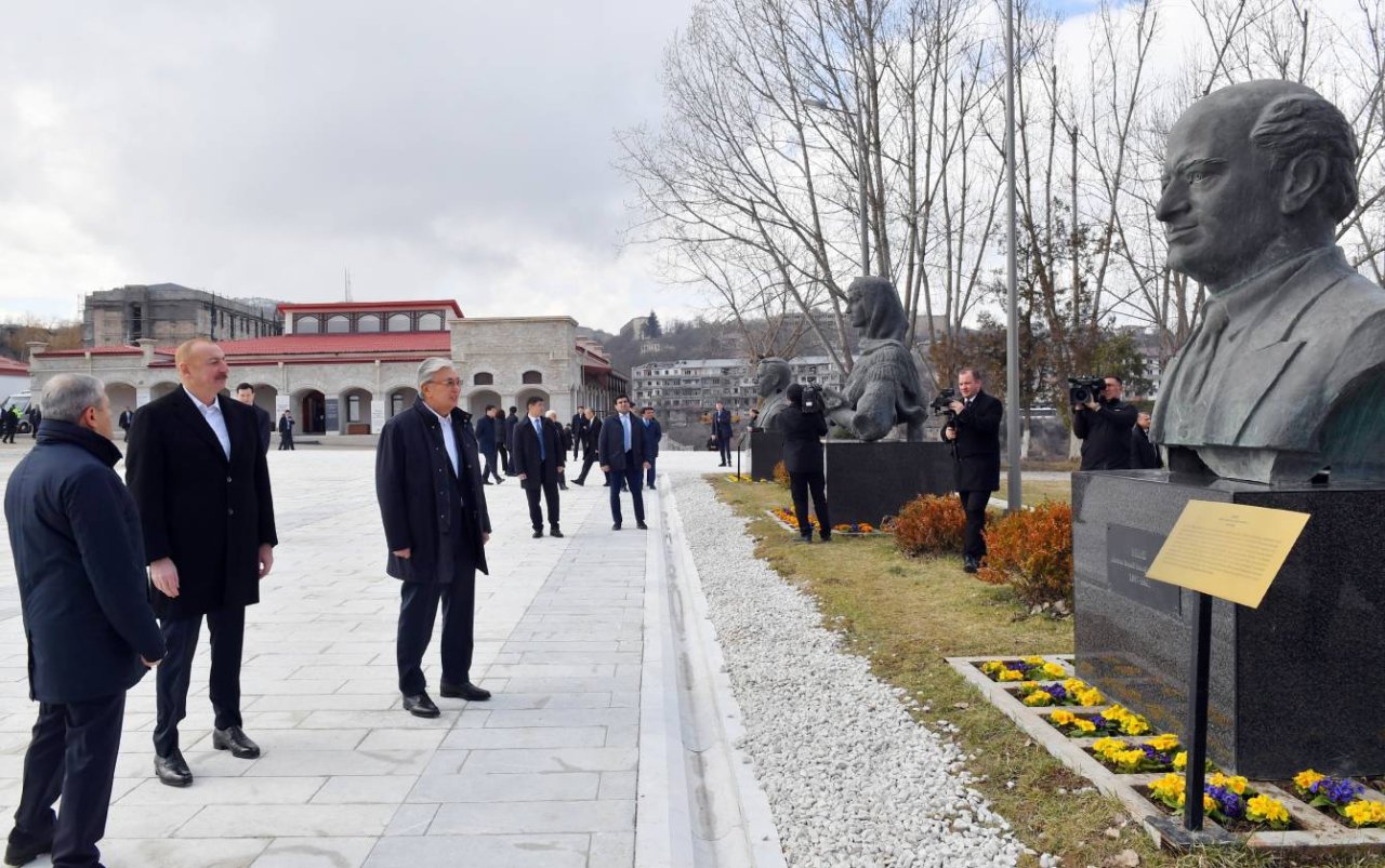 Azərbaycan və Qazaxıstan Prezidentləri ŞUŞADA - FOTO - foto 4