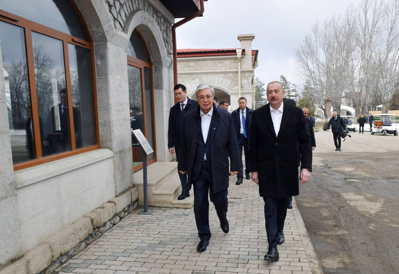 Azərbaycan və Qazaxıstan Prezidentləri ŞUŞADA - FOTO - foto 15