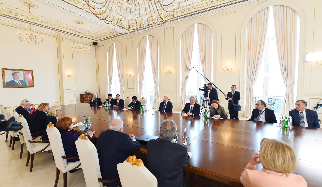 Prezident Nizami Gəncəvi Beynəlxalq Mərkəzinin həmsədrlərini qəbul etdi - FOTO/VİDEO - foto 2