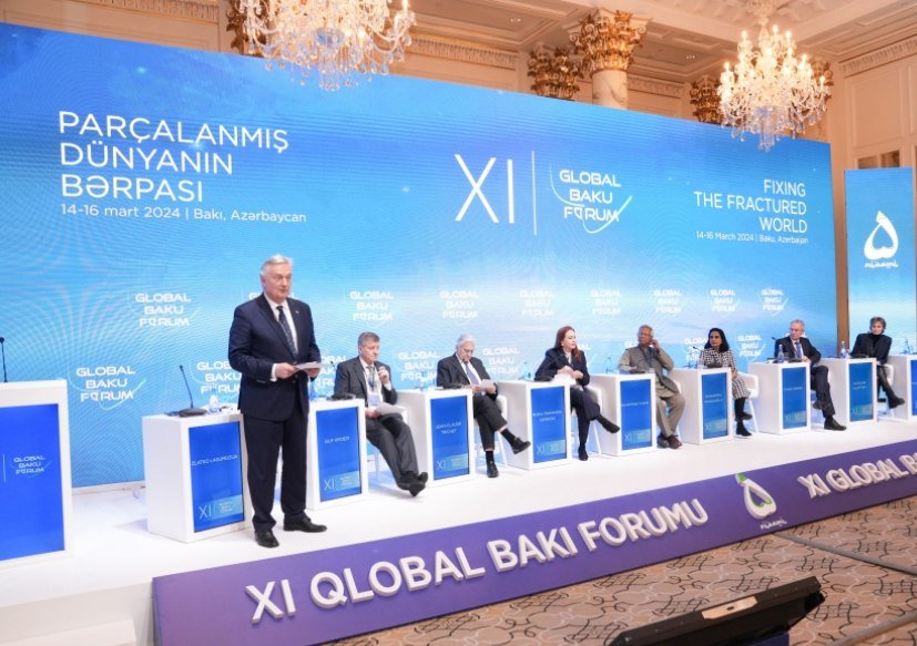 Qlobal Bakı Forumunun üçüncü plenar iclası “Qlobal idarəetməni düzəltmək” mövzusuna həsr olunub - FOTO - foto 1