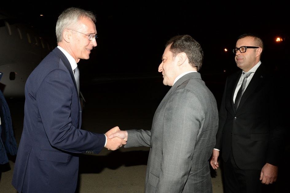 NATO-nun baş katibi Bakıya gəldi - FOTO - foto 1