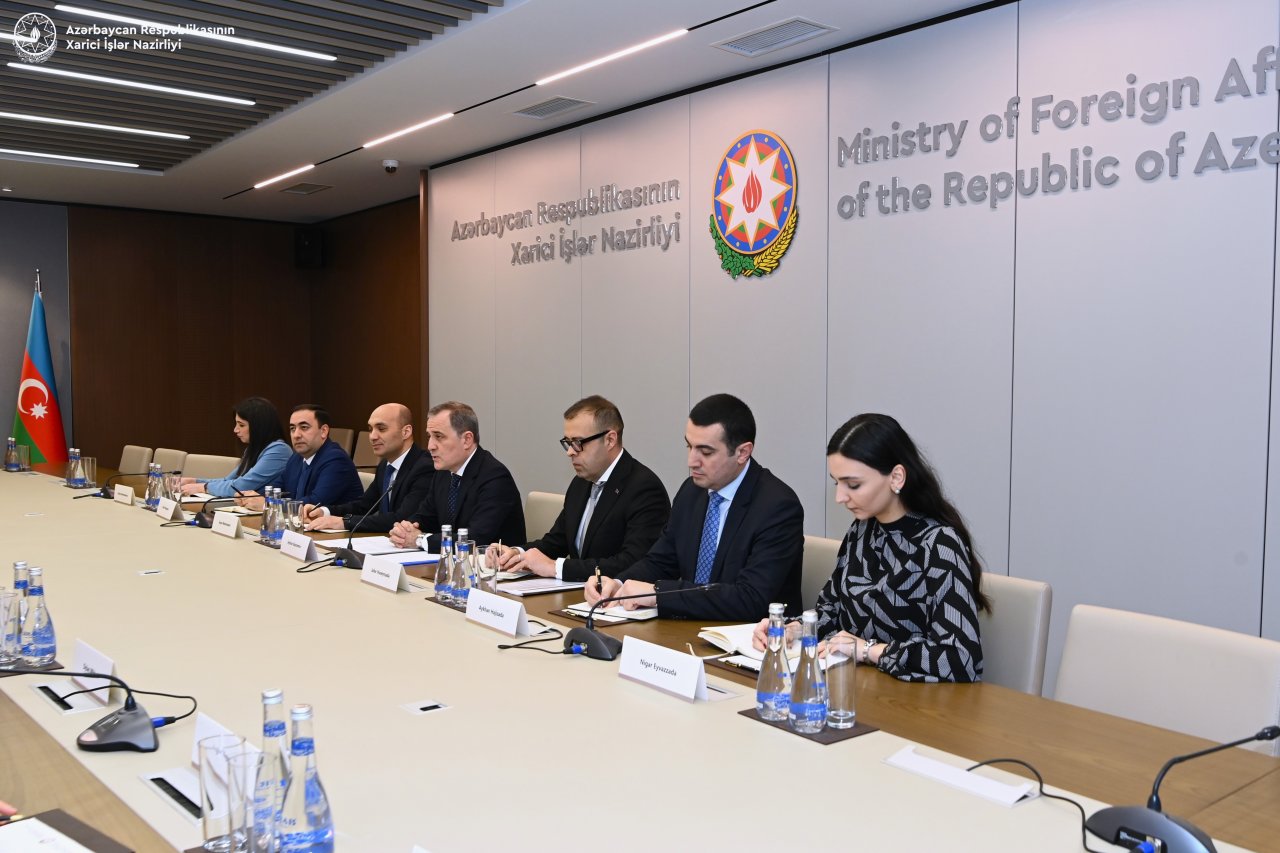 Ceyhun Bayramov sülh gündəliyini Stoltenberqin diqqətinə çatdırdı – FOTO   - foto 2