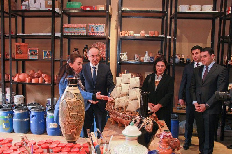 Albaniya Prezidentinin Şəki təəssüratları - FOTO - foto 2
