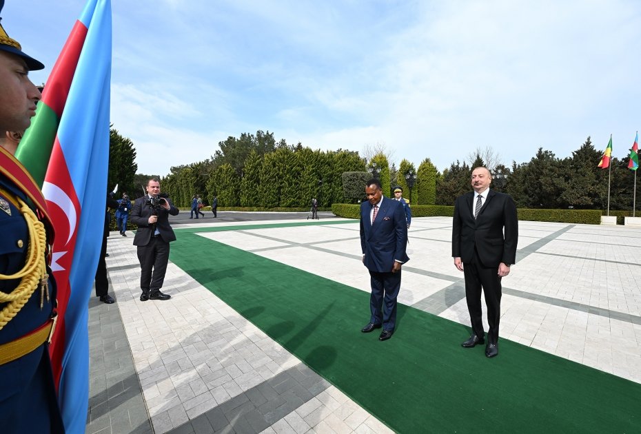 Konqo Prezidentinin Bakıda rəsmi qarşılanma mərasimi oldu - FOTO - foto 2