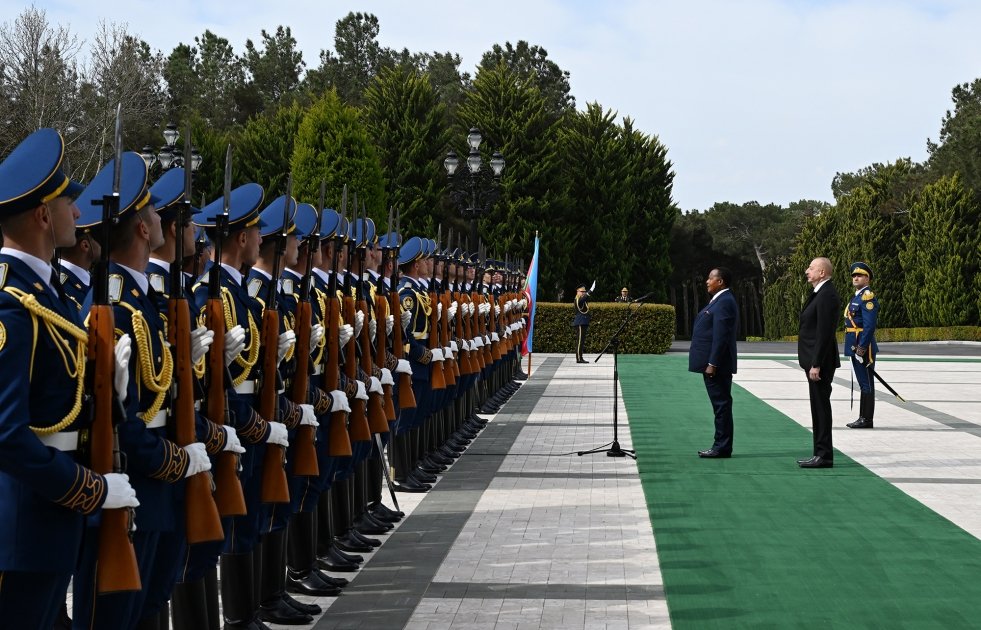 Konqo Prezidentinin Bakıda rəsmi qarşılanma mərasimi oldu - FOTO - foto 4