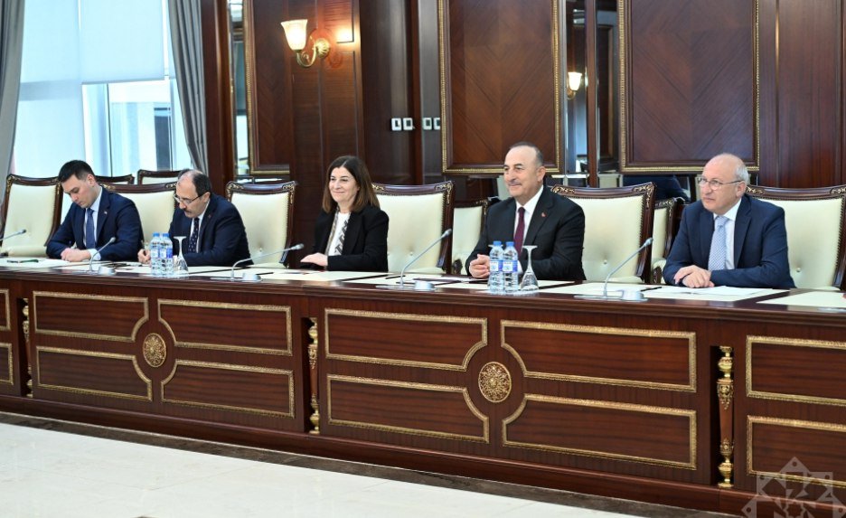TBMM-in NATO PA-dakı nümayəndə heyəti Milli Məclisdə olub - FOTO - foto 1