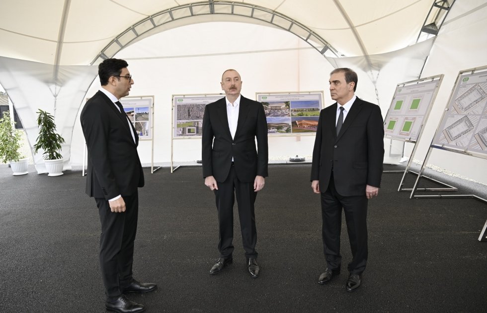 Gəncə şəhər stadionunun təməli qoyuldu - FOTO/VİDEO - foto 4