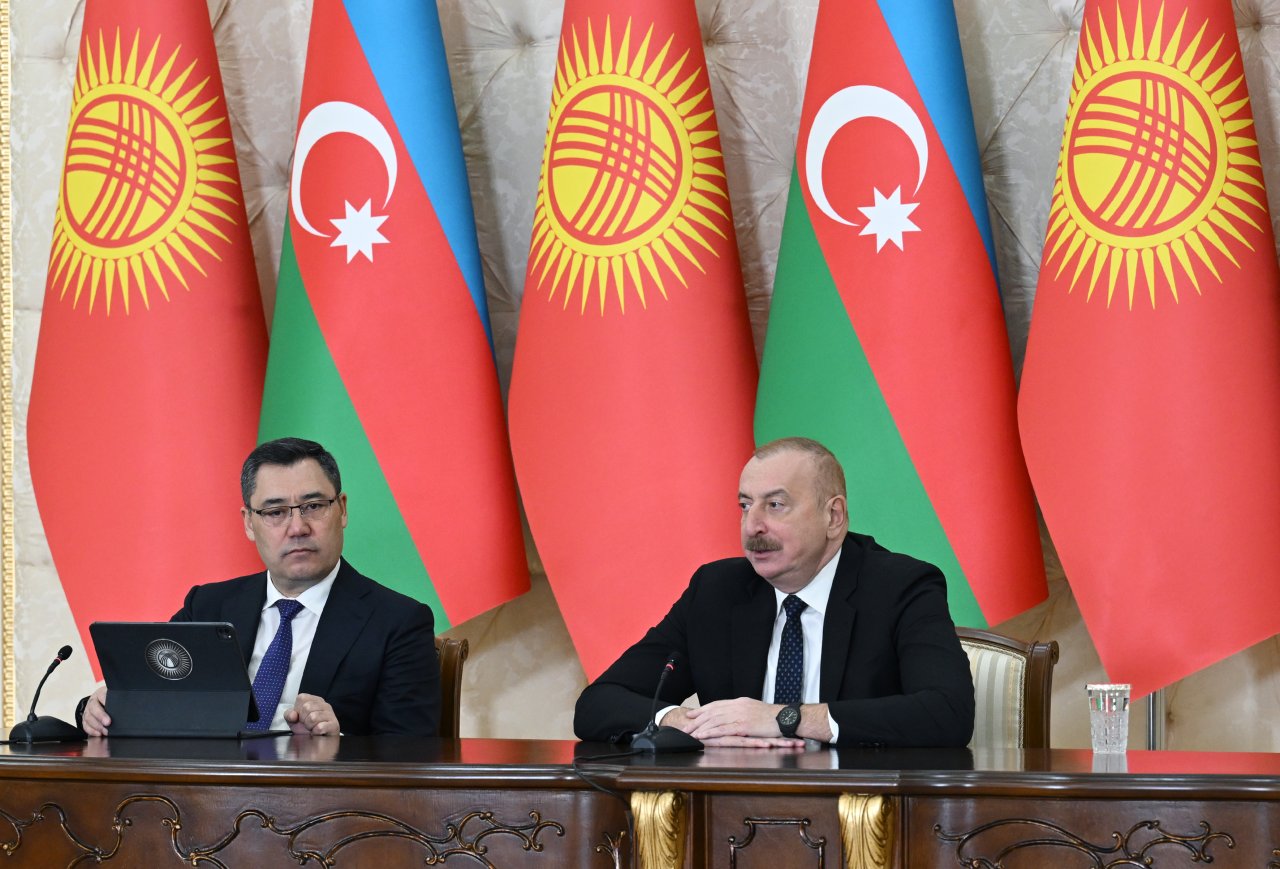 İlham Əliyev və Sadır Japarov mətbuata bəyanatlarla çıxış ediblər – FOTO/VİDEO - foto 2