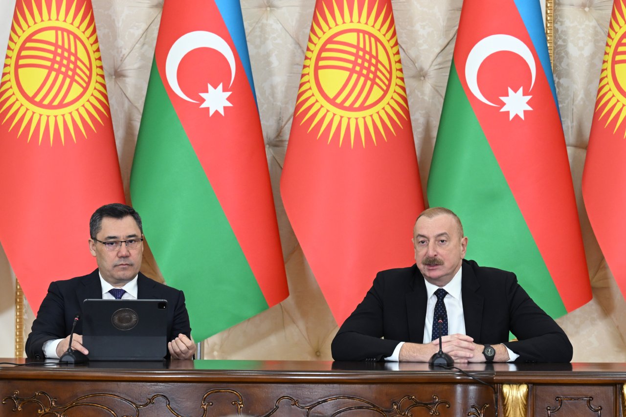 İlham Əliyev və Sadır Japarov mətbuata bəyanatlarla çıxış ediblər – FOTO/VİDEO - foto 3
