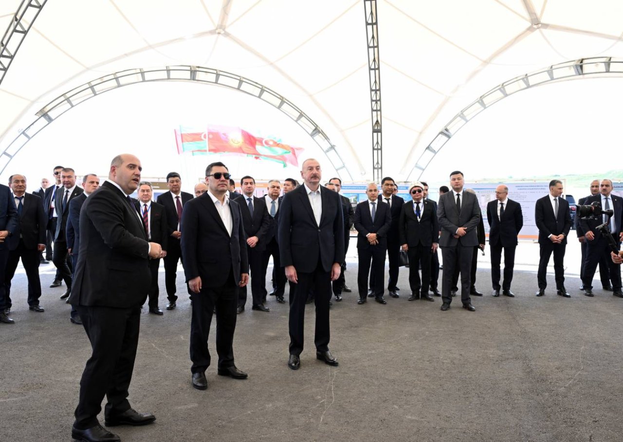 Ağdamda Xıdırlı kənd tam orta məktəbinin təməlqoyma mərasimi keçirildi - FOTO/VİDEO - foto 3