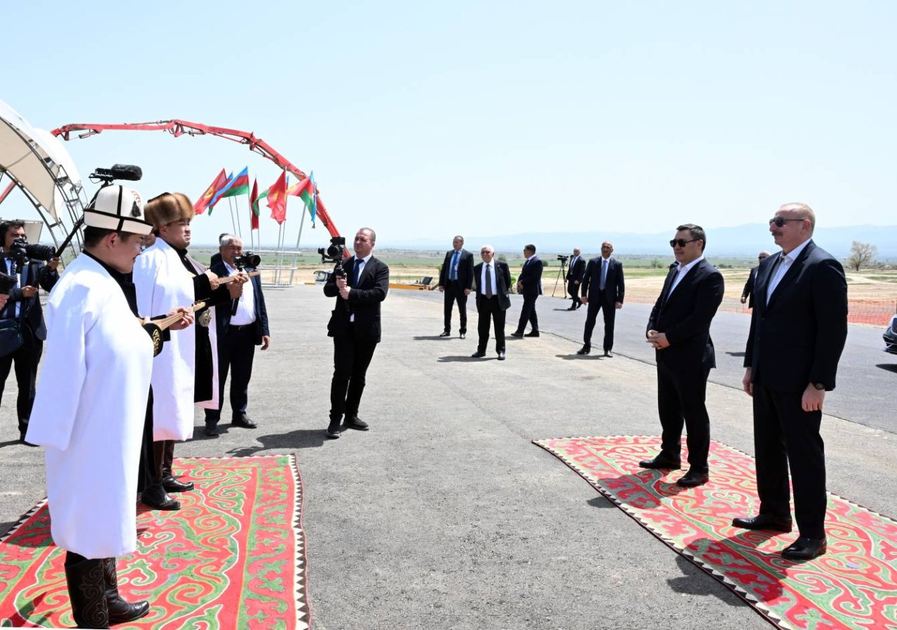 Ağdamda Xıdırlı kənd tam orta məktəbinin təməlqoyma mərasimi keçirildi - FOTO/VİDEO - foto 6