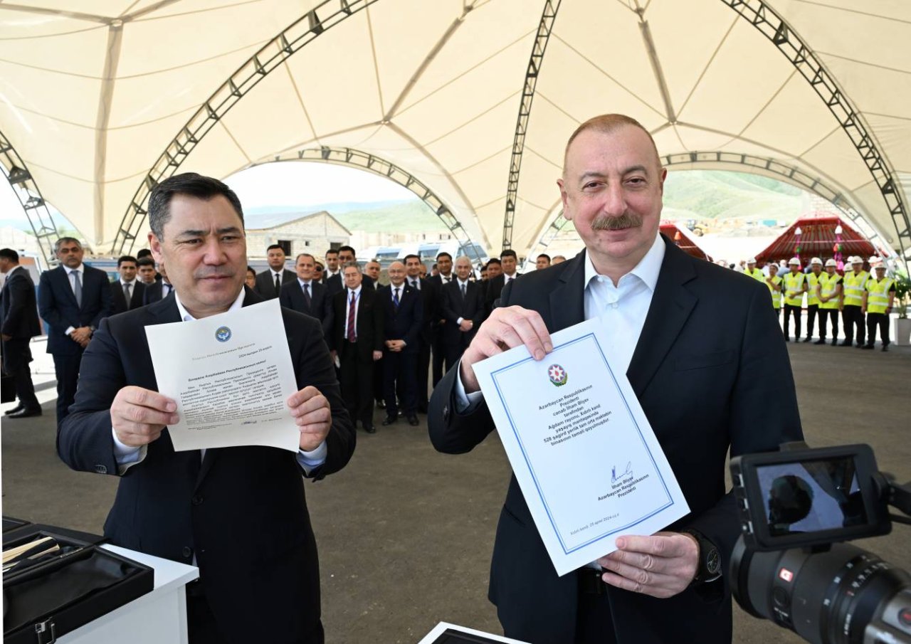 Ağdamda Xıdırlı kənd tam orta məktəbinin təməlqoyma mərasimi keçirildi - FOTO/VİDEO - foto 1