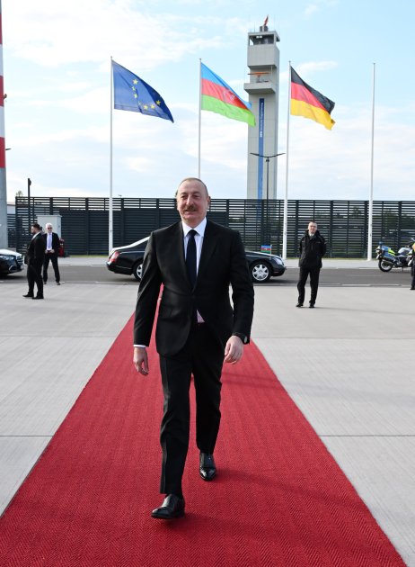 Prezident İlham Əliyevin Almaniyaya işgüzar səfəri başa çatıb - FOTO - foto 5