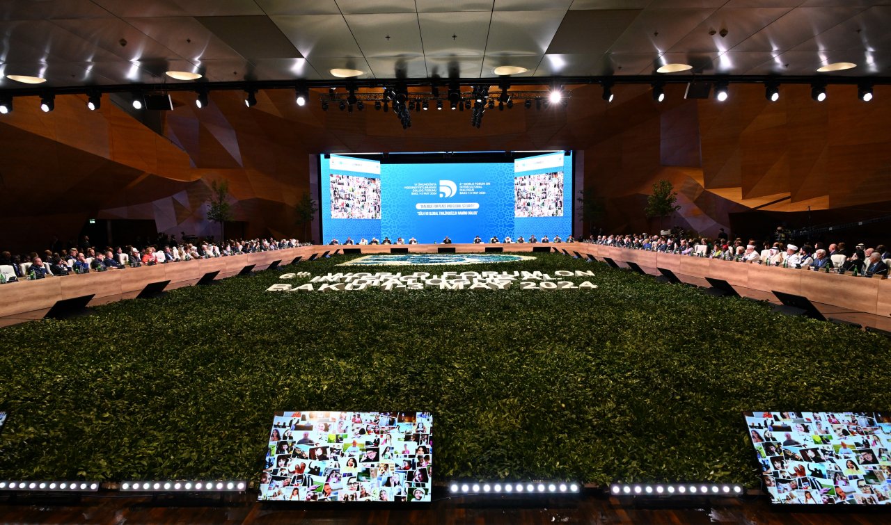 Prezident Bakıda keçirilən Forumun açılış mərasimində iştirak edib - FOTO/VİDEO   - foto 14