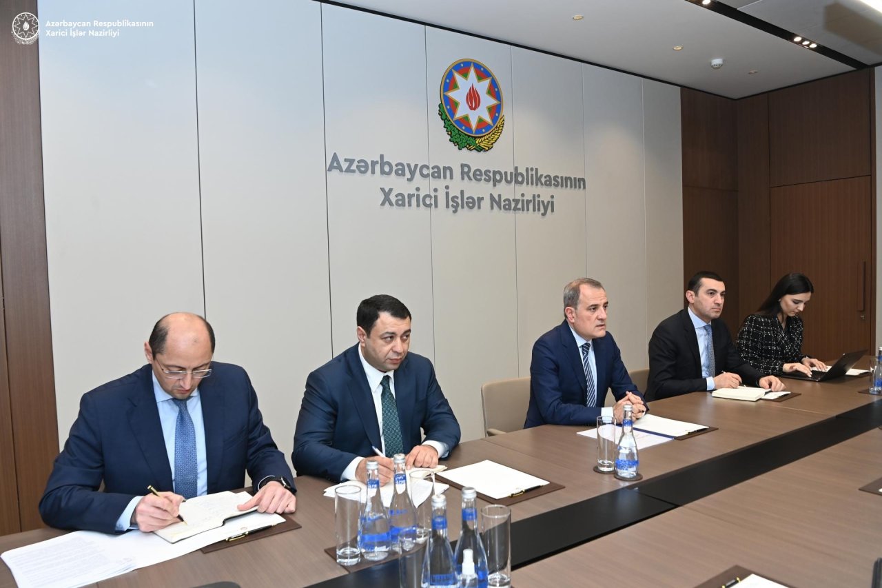 XİN-də AİPA-nın Baş katibi ilə regional vəziyyət müzakirə edilib - FOTO - foto 1