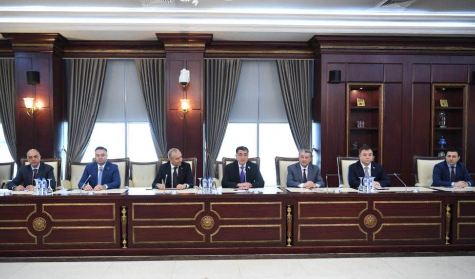 Rusiya Federal Məclisinin Federasiya Şurasının nümayəndə heyəti Milli Məclisdə - FOTO - foto 3