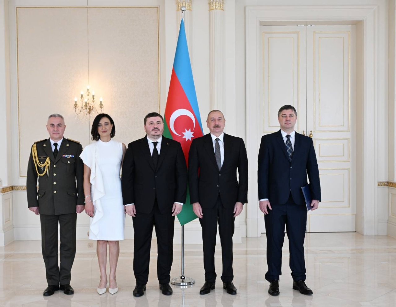 Prezident Ukraynanın yeni səfirinin etimadnaməsini qəbul etdi – FOTO - foto 3
