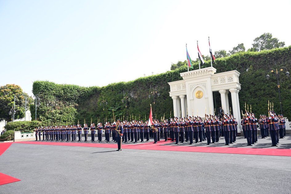 İlham Əliyevin Qahirədə rəsmi qarşılanma mərasimi - FOTO/VİDEO  - foto 4