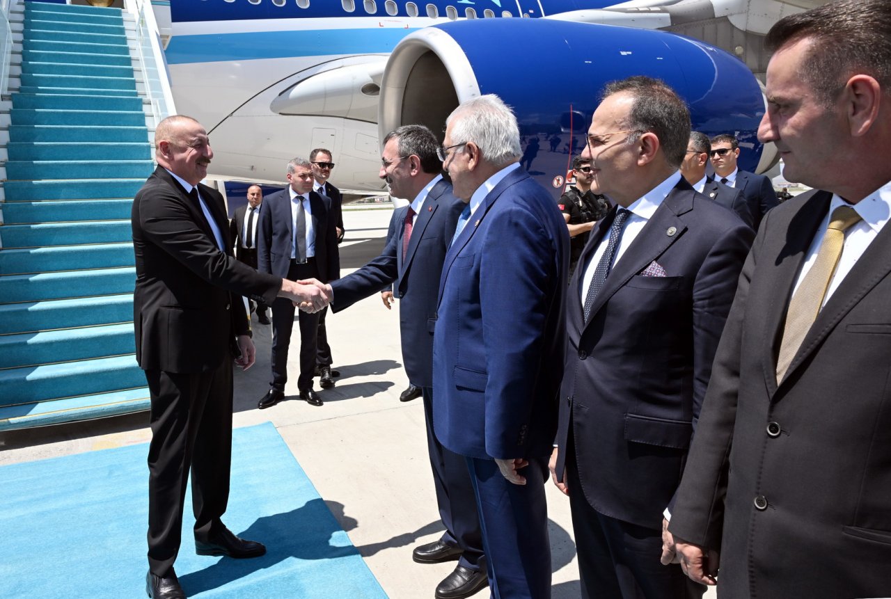 İlham Əliyev Türkiyəyə GETDİ - FOTO - foto 1