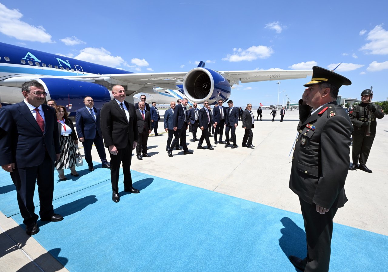 İlham Əliyev Türkiyəyə GETDİ - FOTO - foto 5