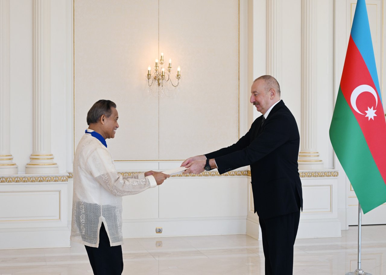 İlham Əliyev Filippinin yeni səfirini qəbul edib - FOTO - foto 1