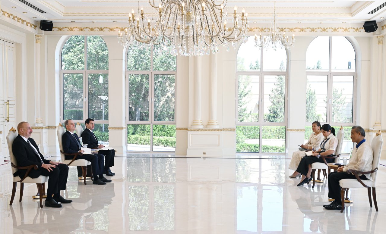 İlham Əliyev Filippinin yeni səfirini qəbul edib - FOTO - foto 3
