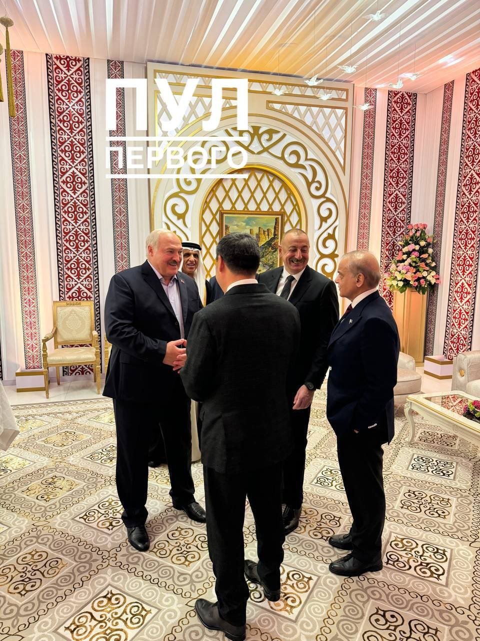 Astanada nümayəndə heyətlərinin başçılarının şərəfinə qeyri-rəsmi şam yeməyi verilib - FOTO - foto 3
