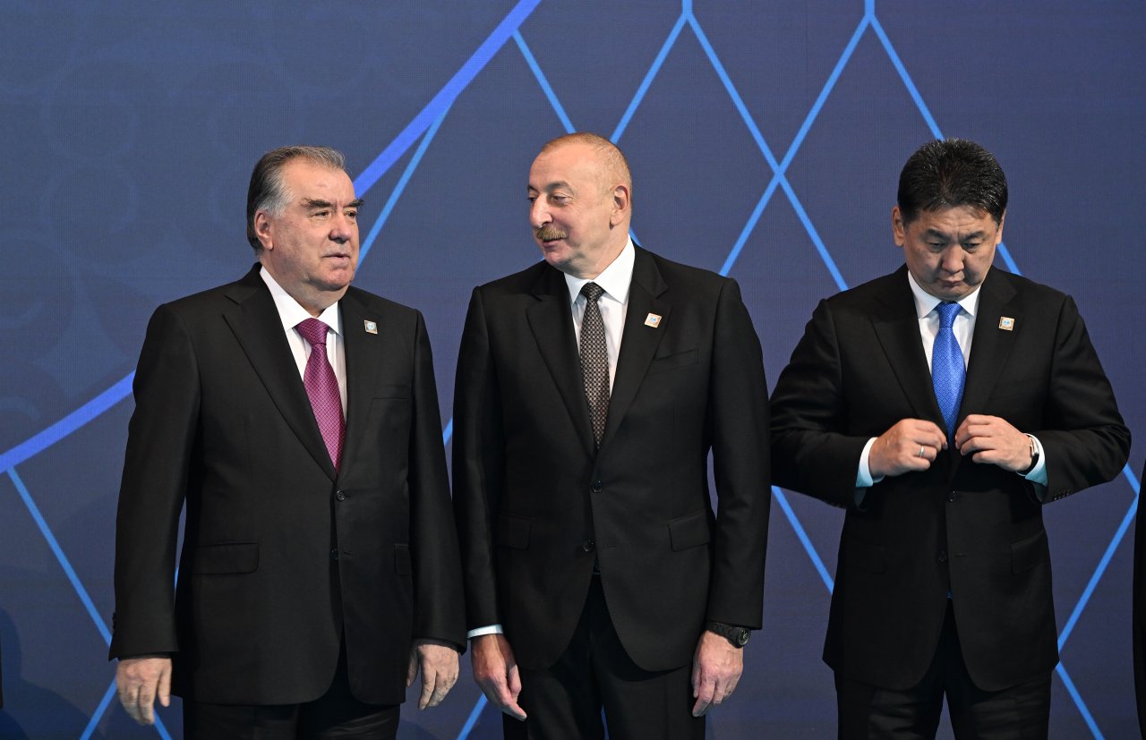 Kasım-Jomart Tokayev İlham Əliyevi belə qarşıladı – FOTO/VİDEO   - foto 2