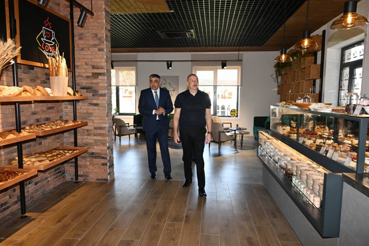 Prezident Xankəndidə “Palace” hotelinin açılışında - FOTO/VİDEO - foto 2