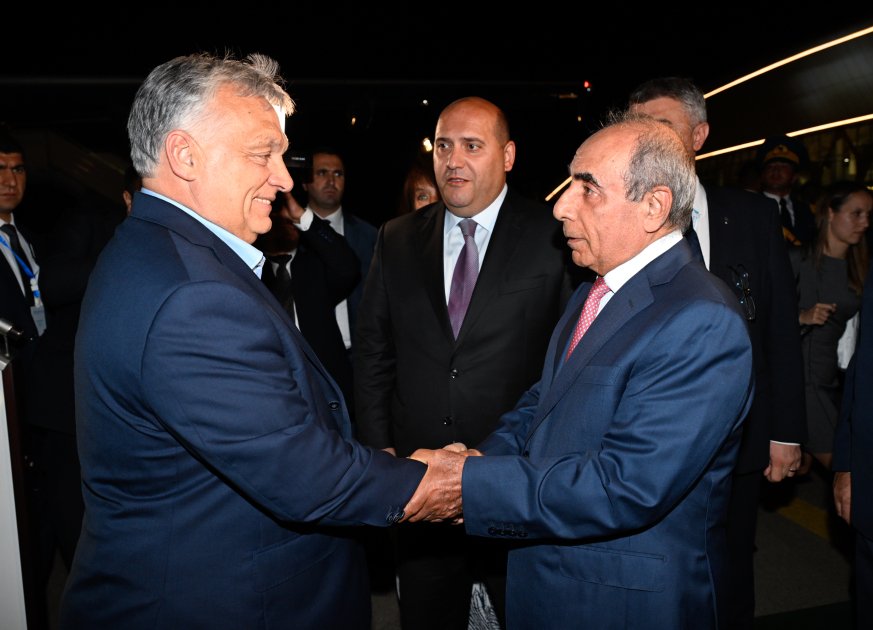Macarıstanın Baş naziri Viktor Orban Azərbaycana səfərə gəlib - FOTO - foto 1
