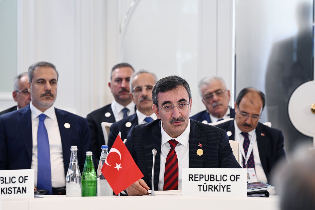 Şuşada Türk Dövlətləri Təşkilatının Dövlət başçılarının qeyri-rəsmi Zirvə görüşü keçirilib - FOTO/VİDEO  - foto 7
