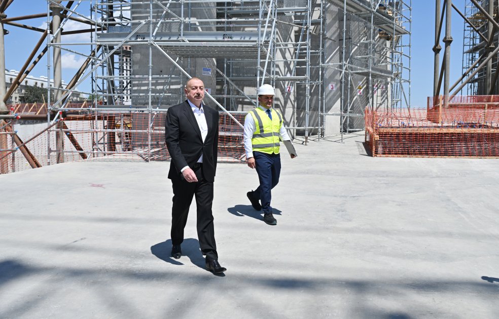 Prezident Zəfər parkında – FOTO/VİDEO - foto 5