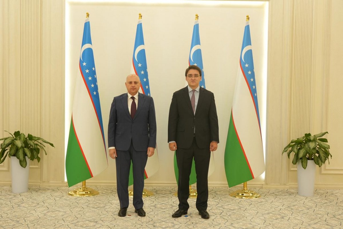 Azərbaycan və Özbəkistan XİN-ləri arasında siyasi məsləhətləşmələr keçirilib - FOTO - foto 1