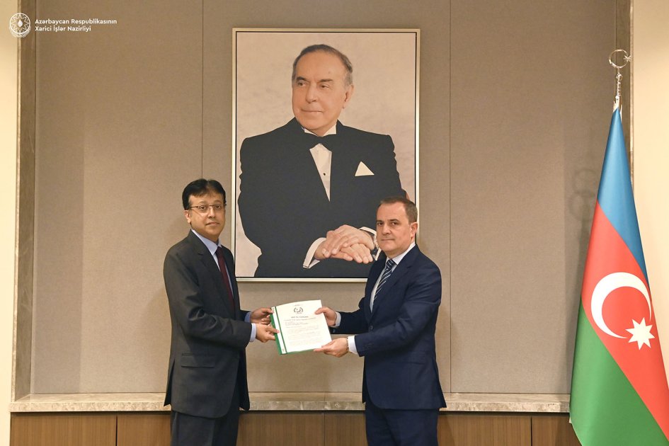 Pakistanın yeni səfiri Ceyhun Bayramovla nələri müzakirə etdi? - FOTO - foto 1