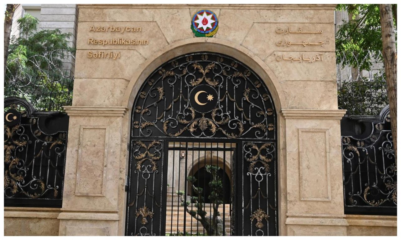 Baş nazir Azərbaycanın İrandakı səfirliyində - FOTO - foto 3